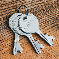 インドの南京錠 ラウンドタイプ SHYAM GYPSY 7.5cm x 7.5cm程度 - サブ4