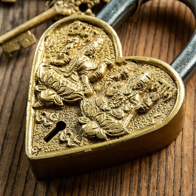 アンティック風南京錠 ガネーシャ＆ラクシュミ 3 - 角度を変えてみてみました。