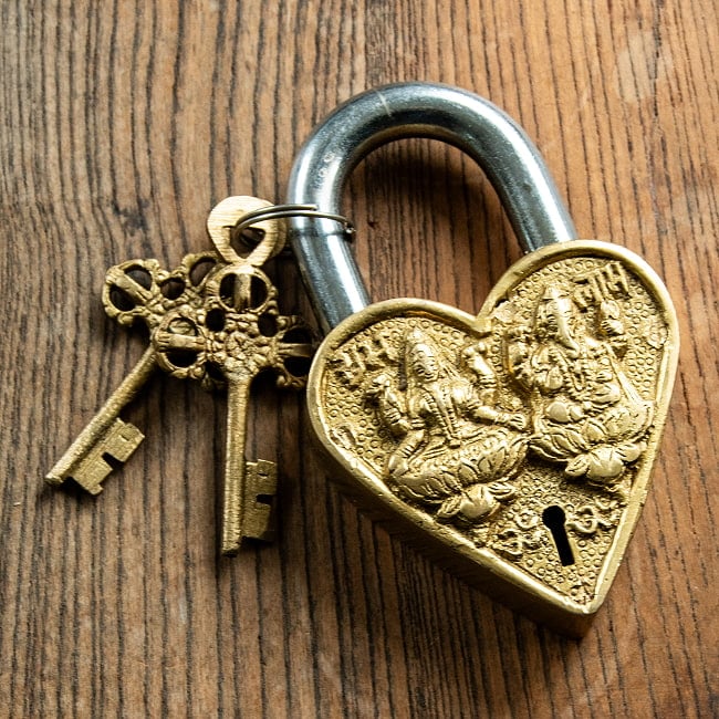 アンティック風南京錠 ガネーシャ＆ラクシュミの写真アンティーク,南京錠,鍵,レトロ,神
