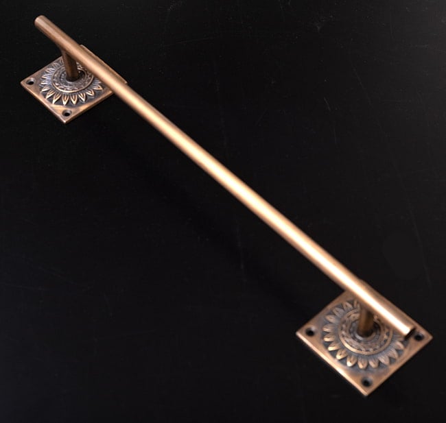 【一点もの】ブラス メタル タオルハンガー 5 - 別の角度から撮影しました