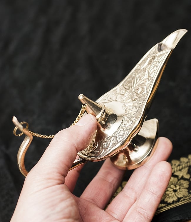 【6個セット】アラジンの魔法のランプ 【16cm×10.5cm】 6 - 手に取るとこれくらいの大きさです。