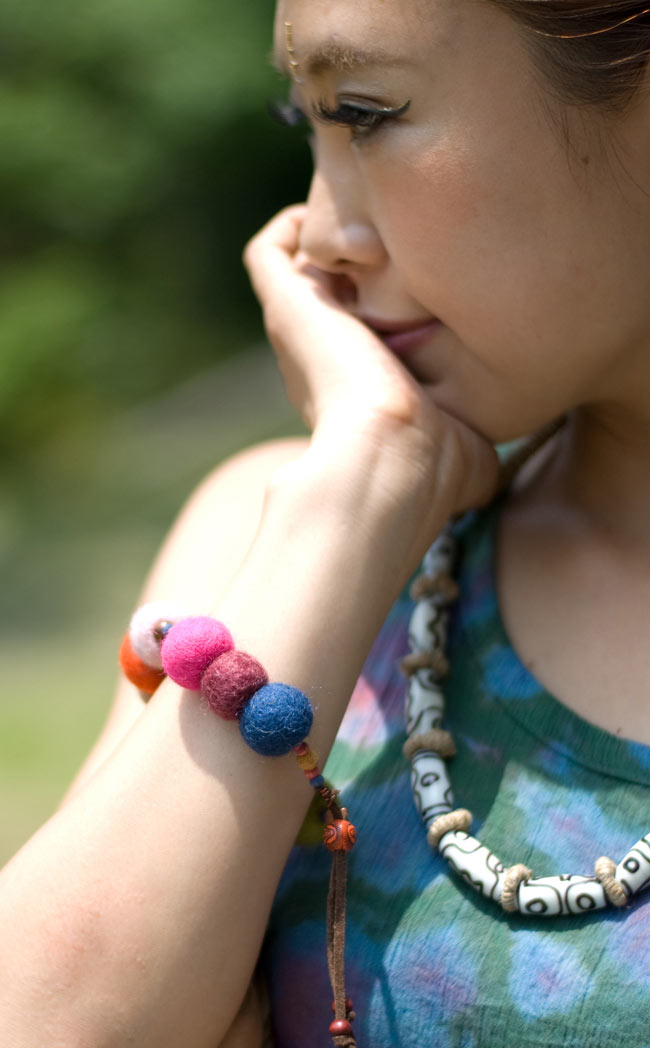 フェルトのボンボンブレス - ミックス 8 -