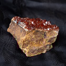 〔一点物〕バナジナイト　バナジン鉛鉱　褐鉛鉱　米国産〔118g〕 - サブ2