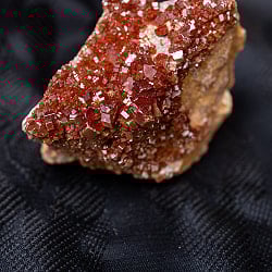 〔一点物〕バナジナイト　バナジン鉛鉱　褐鉛鉱　米国産〔118g〕 - サブ3