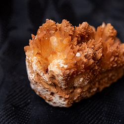 〔一点物〕オレンジカルサイト　原石　天然石　ポーランド産〔82g〕 - サブ3