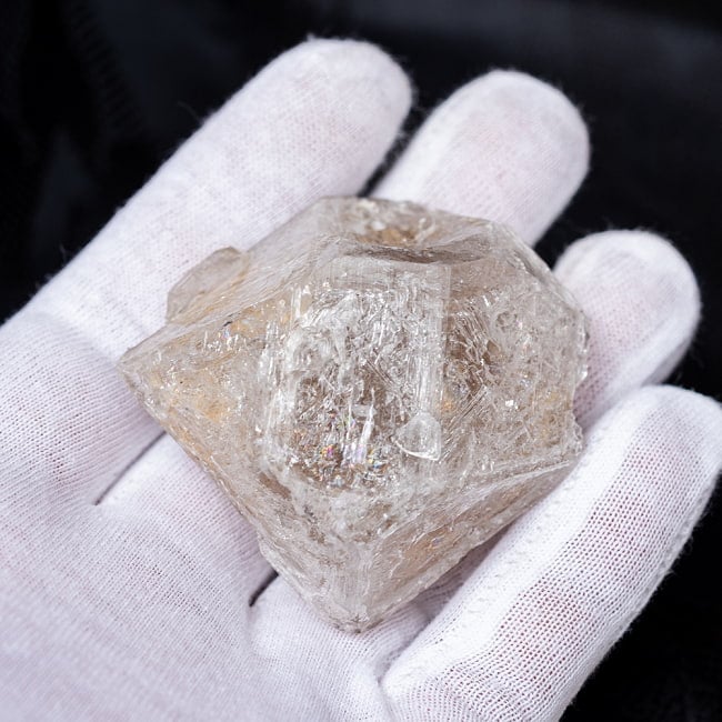 〔一点物〕ダイヤモンドクォーツ　ダイヤモンド水晶　原石　天然石〔68g〕 6 - このくらいのサイズ感となります
