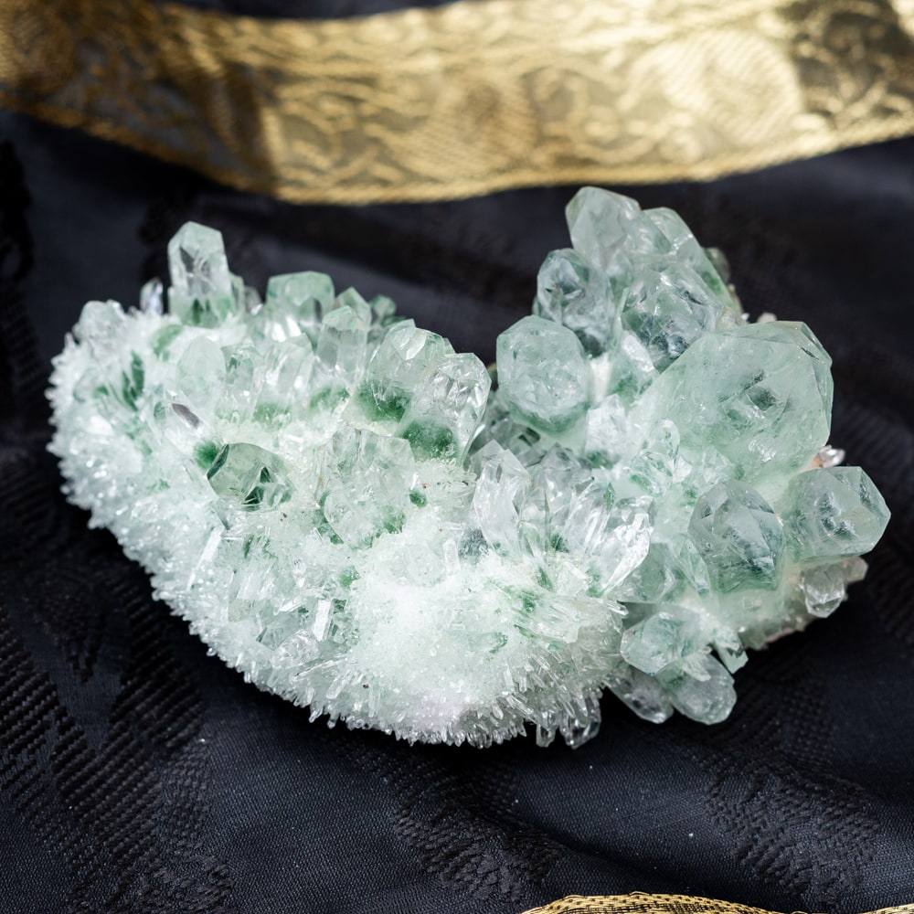 一点物〕グリーンガーデンクォーツ 人の手によって育てられた 天然水晶