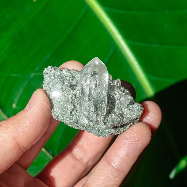 【一点物】 ヒマラヤ水晶原石 【37.5g】クラスター・貫入・レインボー 7 - 太陽光にかざすと美しさが際立ちます