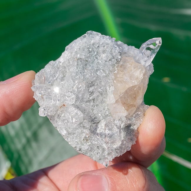 【一点物】 ヒマラヤ水晶原石 【36.5g】クラスター・ルチル・タビー・バーコードの写真クリスタル,ヒマラヤ産,原石,天然石,一点物,水晶,浄化,パワーストーン,クラスター,クォーツ