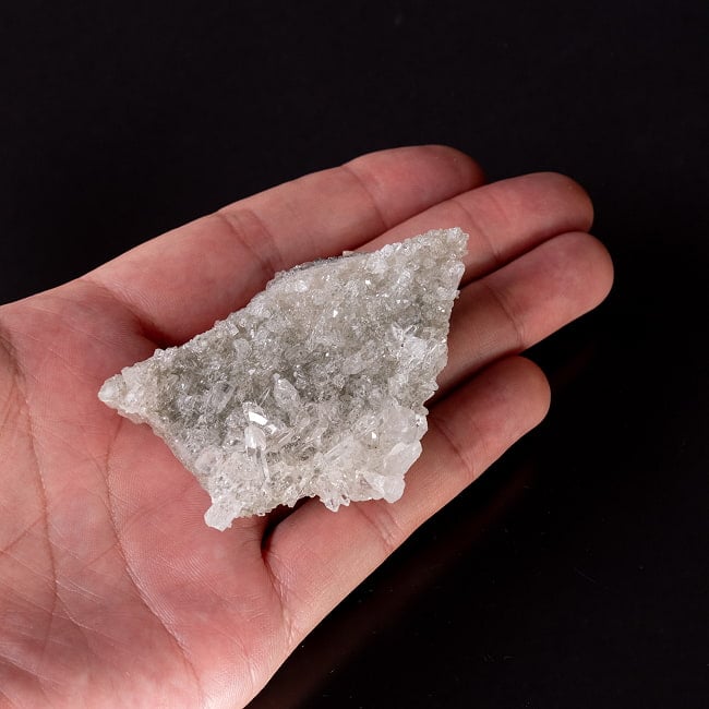 【一点物】 ヒマラヤ水晶原石 【55g】クラスター・透明 6 - このくらいのサイズ感になります