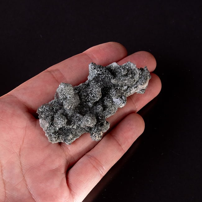 【一点物】 ヒマラヤ水晶原石 【44.5g】クラスター・クローライト 6 - このくらいのサイズ感になります