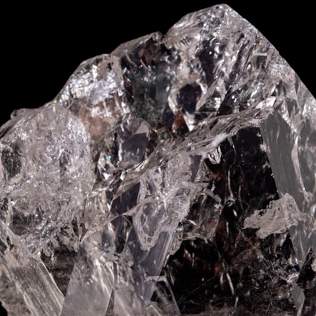 【一点物】 ヒマラヤ水晶原石 【354.5g】ポイント・透明・ファーデン・レインボー 4 - 拡大写真です。抜群の透明度です。