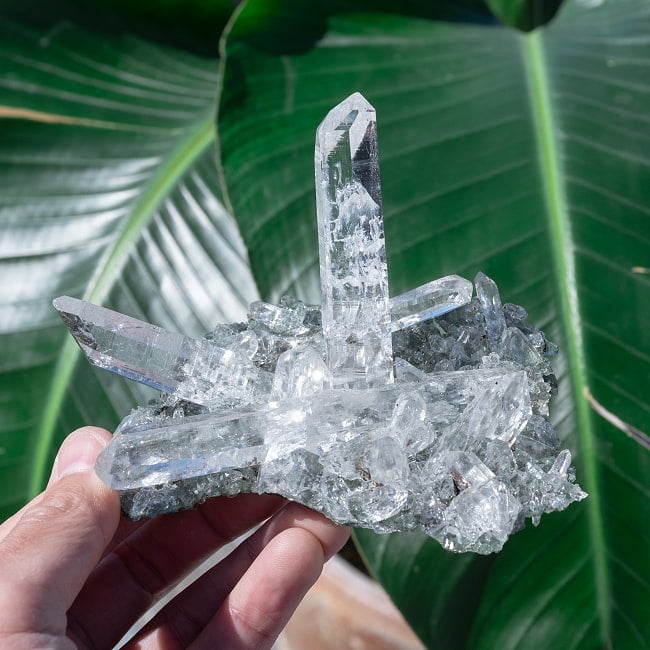 【一点物】 ヒマラヤ水晶原石 【196.5g】クラスター・透明・クローライト・バーコード・レインボーの写真クリスタル,ヒマラヤ産,原石,天然石,一点物,水晶,浄化,パワーストーン,クラスター,クォーツ