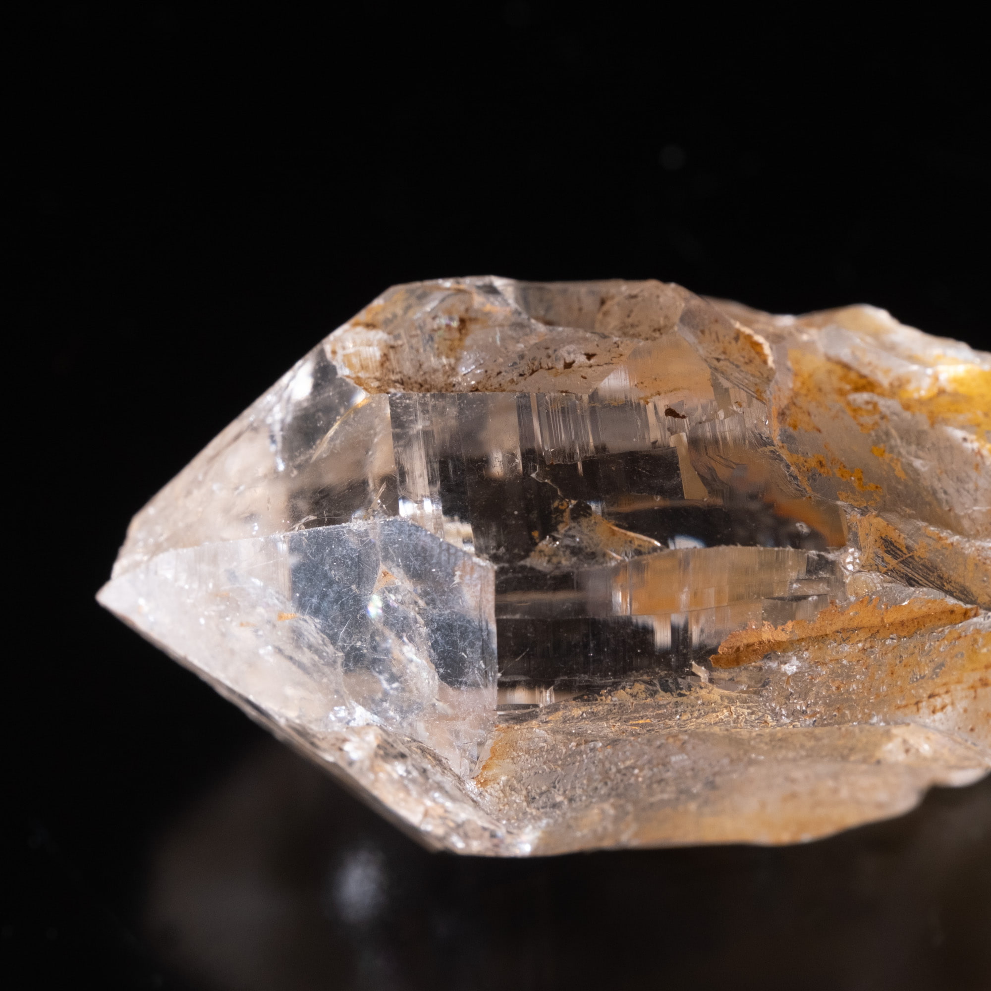 【一点物】 ヒマラヤ水晶原石 【 47g】透明度・褐色・セルフヒールド・バーコード 5 - 拡大写真です。抜群の透明度です。