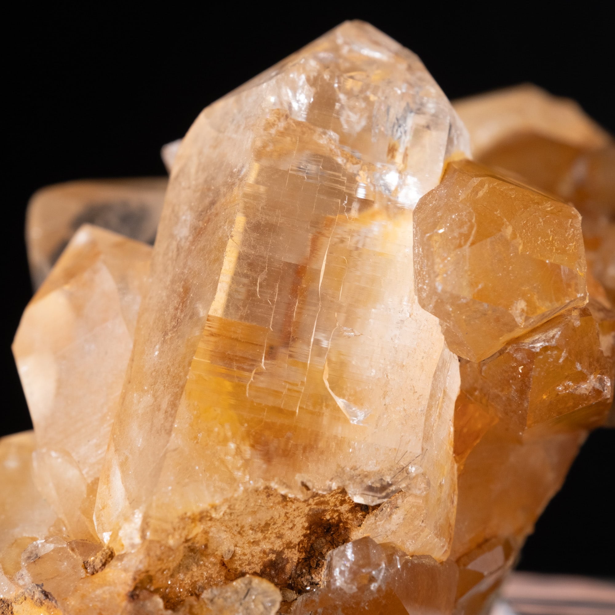 【一点物】 ヒマラヤ水晶原石 【 304.5g】褐色・クラスター・透明度・バーコード・レインボー 4 - 拡大写真です。鉄分とみられる褐色したオレンジが非常にキレイです。