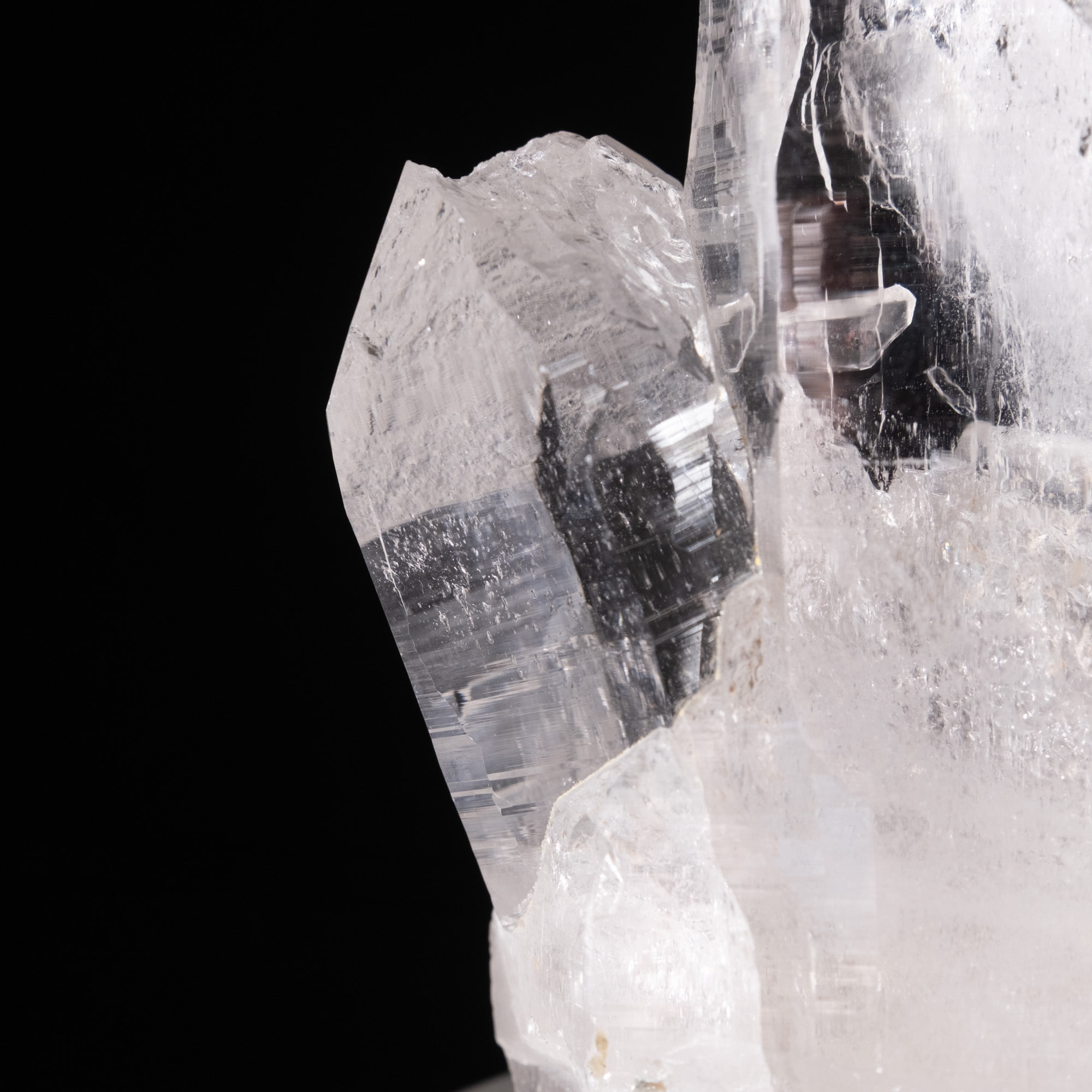 【一点物】 ヒマラヤ水晶原石 【 129.5g】透明度・貫入・セルフヒールド・バーコード 6 - 拡大写真です。抜群の透明度です。