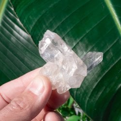 【一点物】 ヒマラヤ水晶原石 【 50.5g】透明度・セルフヒールド・貫入・バーコード・レインボーの商品写真