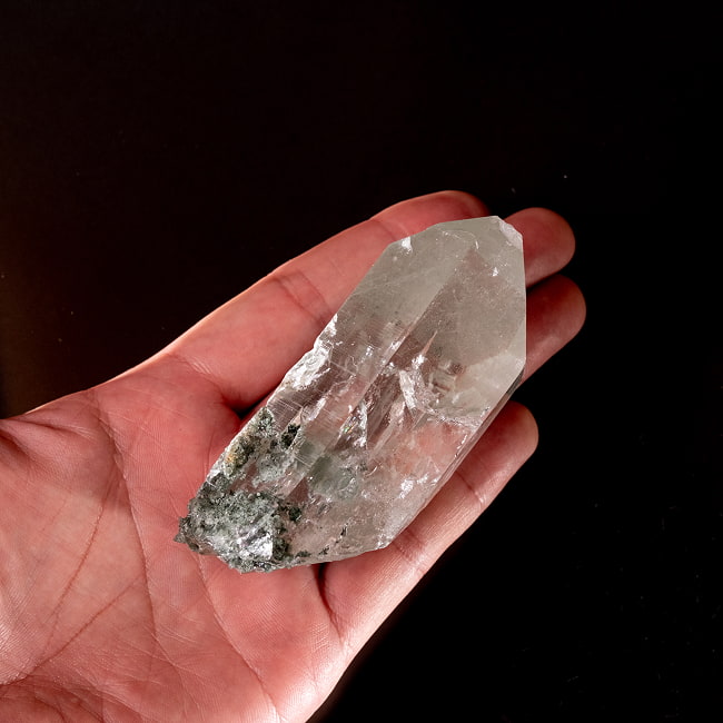 【一点物】 ヒマラヤ水晶原石 【221g】ルチル・クローライト・透明・バーコード・セルフヒールド 105 -