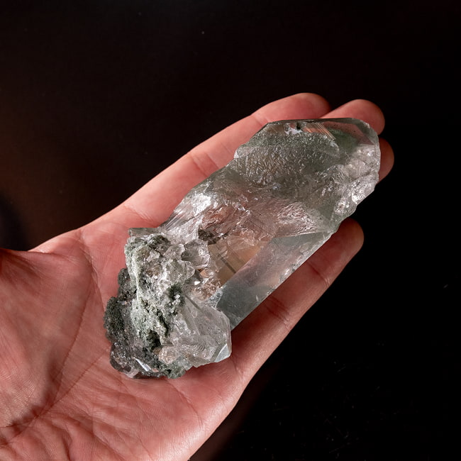 【一点物】 ヒマラヤ水晶原石 【221g】ルチル・クローライト・透明・バーコード・セルフヒールド 153 -