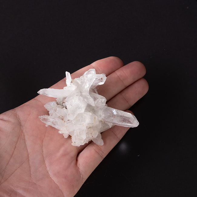 【一点物】 ヒマラヤ水晶原石 【75.5g】クラスター・カテドラル・バーコード 7 - このくらいのサイズ感になります