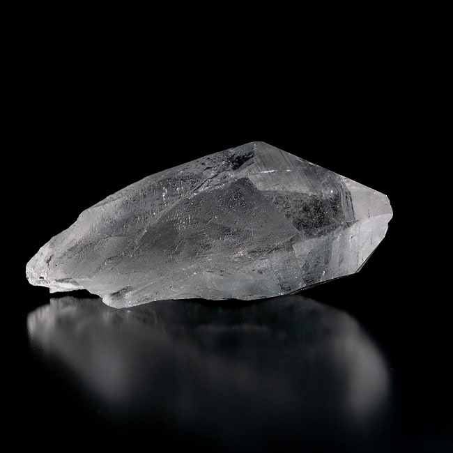 【一点物】 ヒマラヤ水晶原石 【170.5g】透明・ポイント・貫入・セルフヒールド・タビー・バーコード 3 - 別角度からの写真です