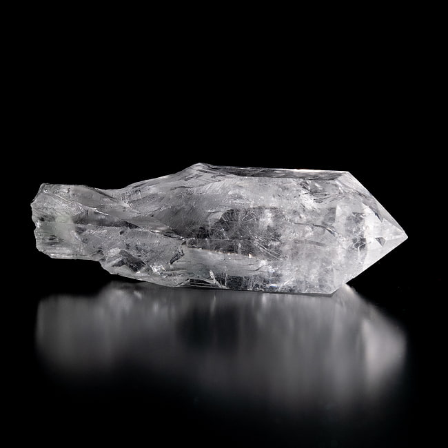 【一点物】 ヒマラヤ水晶原石 【212.5g】透明・クラック・ゲートウェイ・セルフヒールド・レコードキーパー・バーコード 4 - 別角度からの写真です