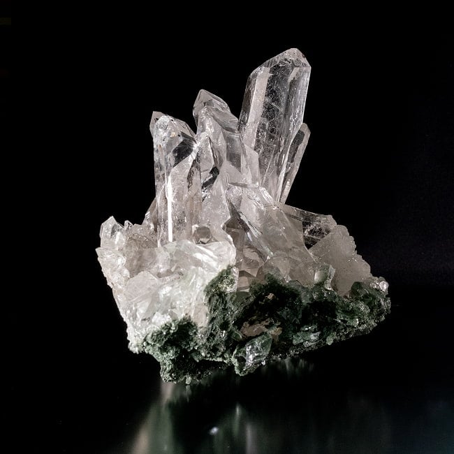 【一点物】 ヒマラヤ水晶原石 【2778g】透明・クラック・クラスター 3 - 別角度からの写真です