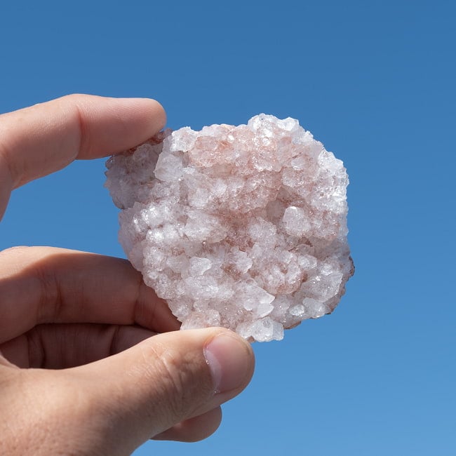 【一点物】 レッドアポフィライト原石 【58.5g】稀少石インド産・クラスター 7 - 太陽光にかざすと美しさが際立ちます