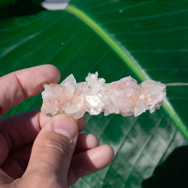 【一点物】 レッドアポフィライト原石 【23.5g】稀少石インド産・クラスター 7 - 太陽光にかざすと美しさが際立ちます