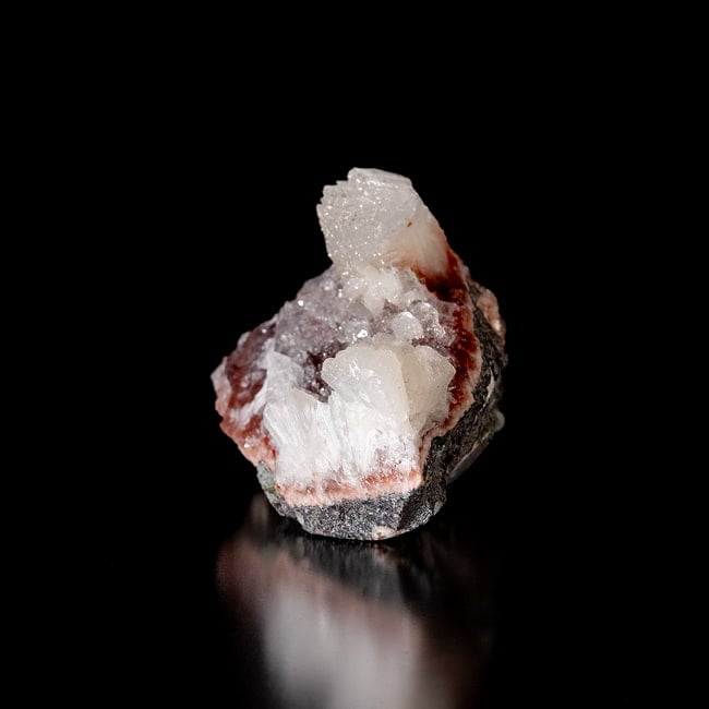 【一点物】 レッドアポフィライト原石 【88g】稀少石インド産・クラスター 3 - 別角度からの写真です