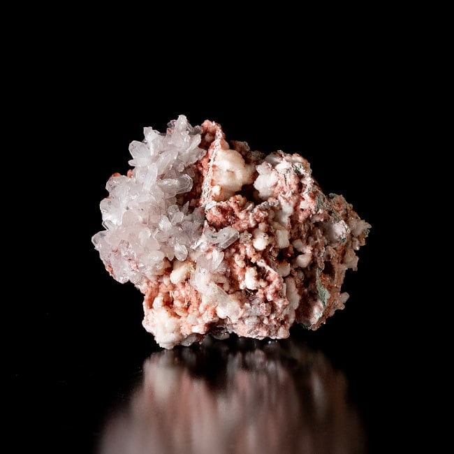 【一点物】 レッドアポフィライト原石 【33g】稀少石インド産・クラスター 2 - アポフィライトでもレッドは非常に珍しく褐色した色合いが魅力的です。