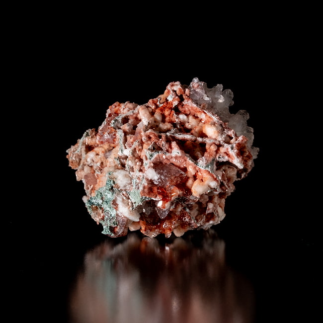 【一点物】 レッドアポフィライト原石 【33g】稀少石インド産・クラスター 4 - 別角度からの写真です