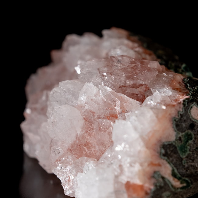 【一点物】 レッドアポフィライト原石 【86.5g】稀少石インド産・クラスター 5 - 拡大写真です。