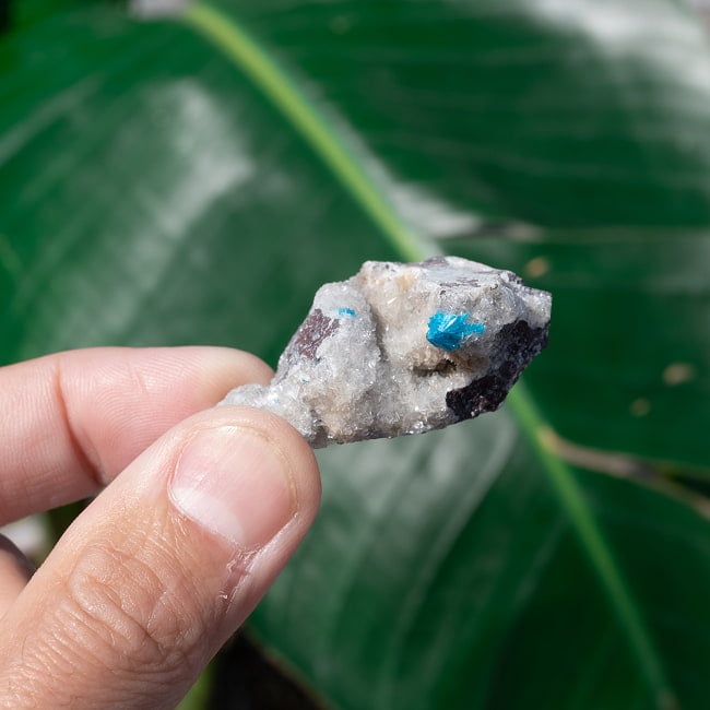 【一点物】 カバンサイト原石 【22.5g】インド産・稀少石 7 - 太陽光にかざすと美しさが際立ちます