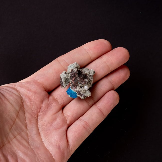 【一点物】 カバンサイト原石 【12g】インド産・稀少石 7 - このくらいのサイズ感になります。