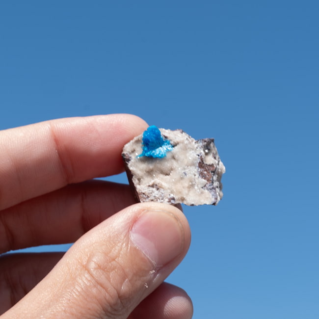 【一点物】 カバンサイト原石 【11g】インド産・稀少石の写真クリスタル,ヒマラヤ産,原石,天然石,一点物,水晶,浄化,パワーストーン,クラスター,クォーツ