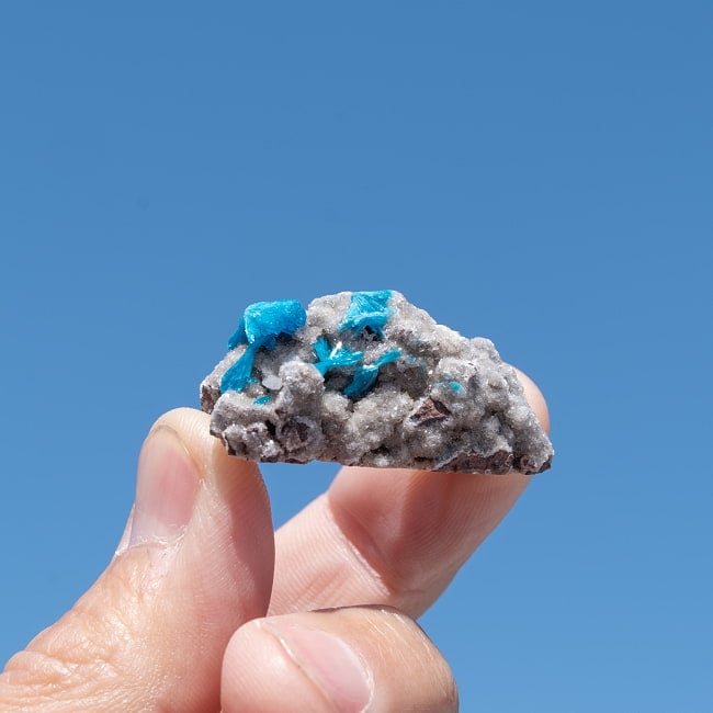 【一点物】 カバンサイト原石 【11g】インド産・稀少石 7 - 太陽光にかざすと美しさが際立ちます 。