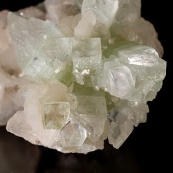 【一点物】グリーンアポフィライト原石 【81.5g】稀少石 - サブ4