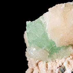 【一点物】グリーンアポフィライト原石 【90g】稀少石 - サブ5