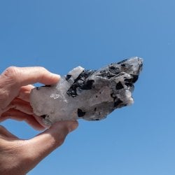 【一点物】スリランカ産トルマリンインクォーツ 【247.5g】稀少石の画像
