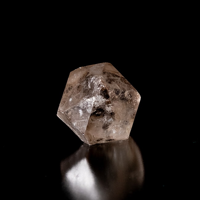 【一点物】スリランカ産エレスチャルスモーキークォーツ 【14.5g】稀少石 2 - 別角度からの写真です