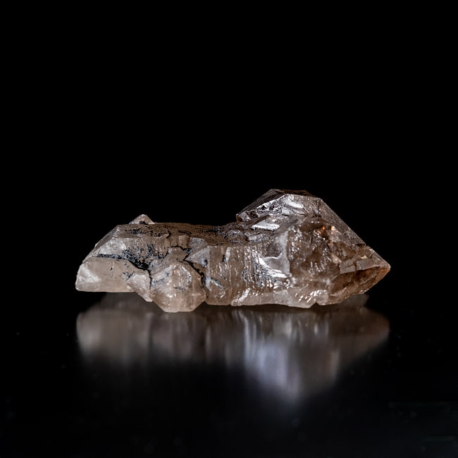 【一点物】スリランカ産エレスチャルスモーキークォーツ 【118.5g】稀少石 4 - 別角度からの写真です