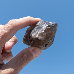 【一点物】スリランカ産エレスチャルスモーキークォーツ 【104g】稀少石 - メイン