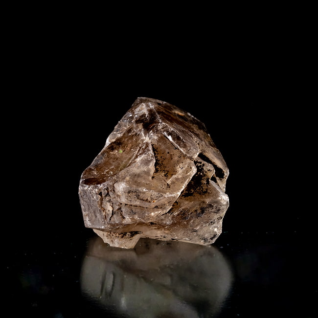 【一点物】スリランカ産エレスチャルスモーキークォーツ 【590.5g】稀少石 2 - 別角度からの写真です