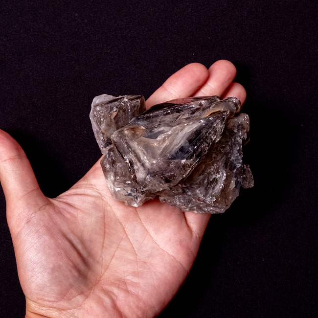 【一点物】スリランカ産エレスチャルスモーキークォーツ 【460.5g】稀少石 7 - このくらいのサイズ感になります。