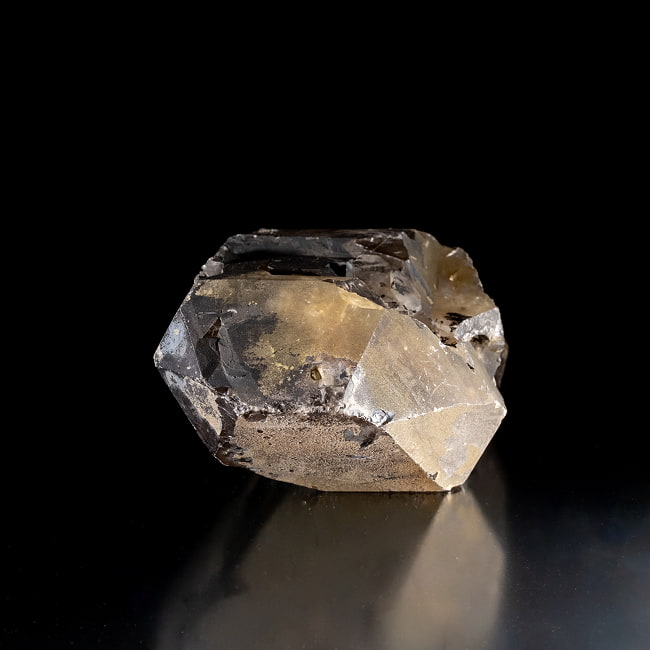 【一点物】スリランカ産エレスチャルスモーキークォーツ 【687g】稀少石 3 - 別角度からの写真です