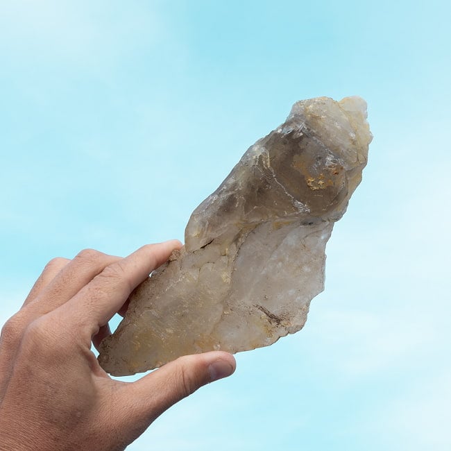 【一点物】スリランカ産エレスチャルスモーキークォーツ 【569g】稀少石 7 - 太陽光にかざすと美しさが際立ちます