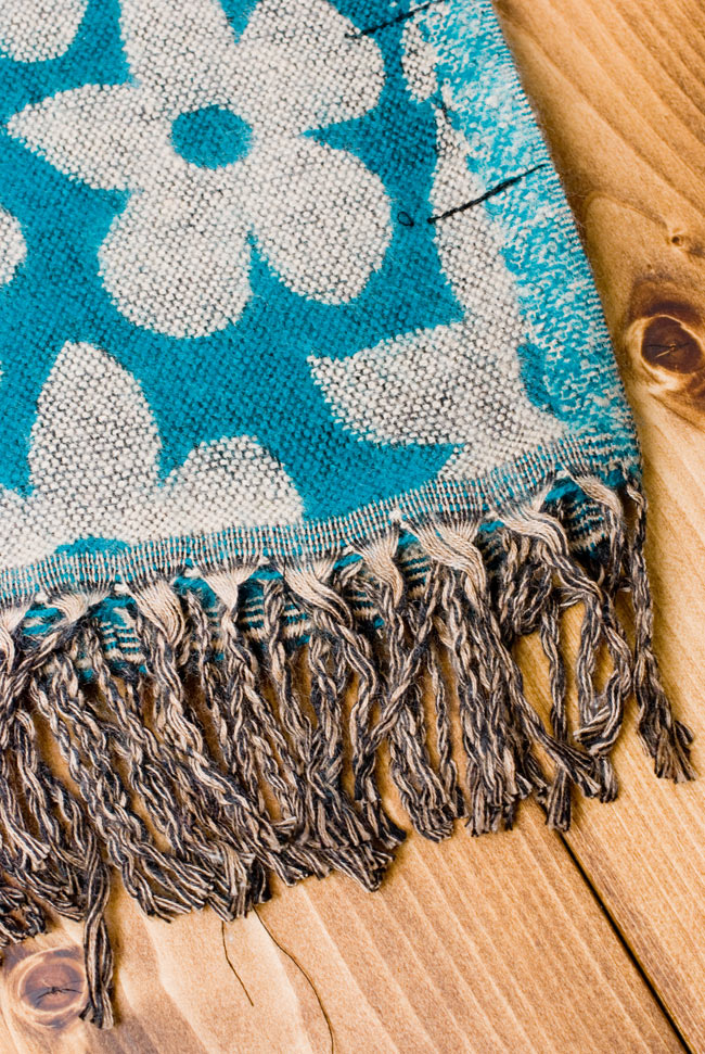 185cm×65cm〕ネパールの伝統柄ショール - ブルーフラワー の通販