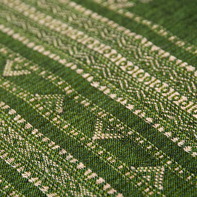 【1点もの】ブジョーディ村の手織りショール 2 - 繊密な模様はうっとりするほど美しいです。