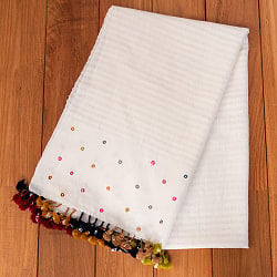 【1点もの】ブジョーディ村の手織りショールの商品写真